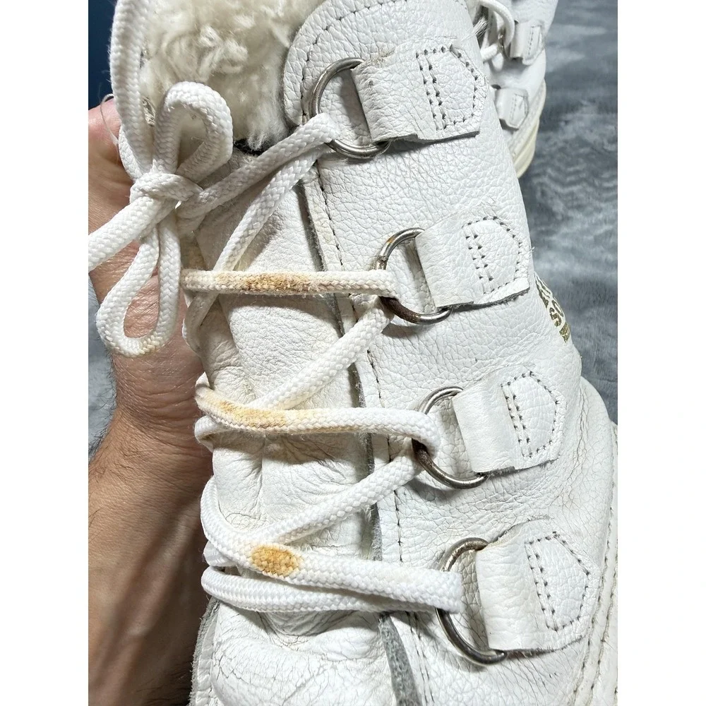 Sorel Manitou Boots Womens Size 8 White Leather Wool Lined Winter Snow Lace Up